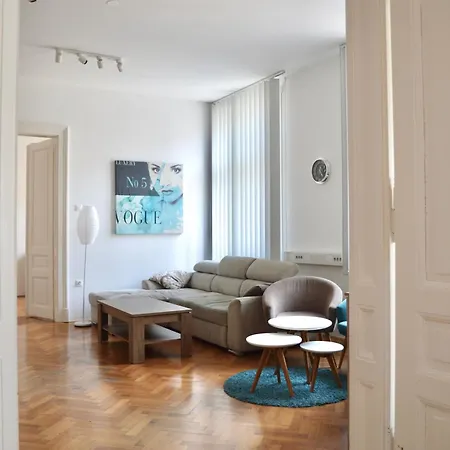Trdinova Apartamento *